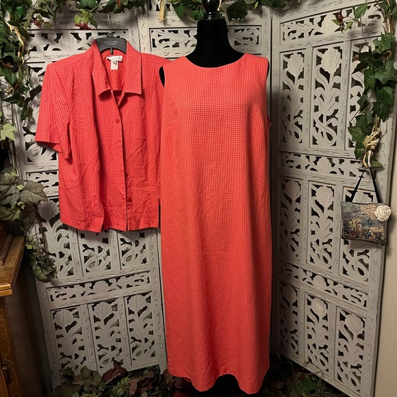 Lady Dorby Dresses & Skirts - LADY DARBY Daring sweet orange checkered sleeveless maxi dress with a jacket